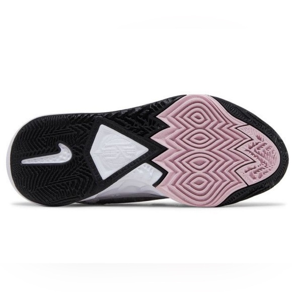 Nike Kyrie 8 "White Black" Shoes Sneakers, new in box, multiple sizes available - Picture 5 of 6